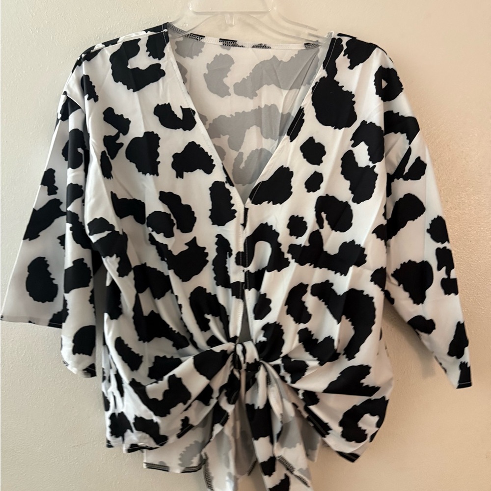 Black and White Animal Print Blouse